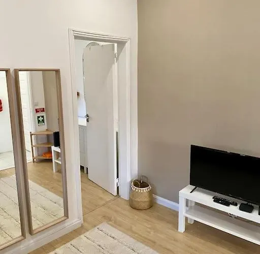 Apartamento Familiar Em Belem