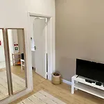 Apartamento Familiar Em Belem